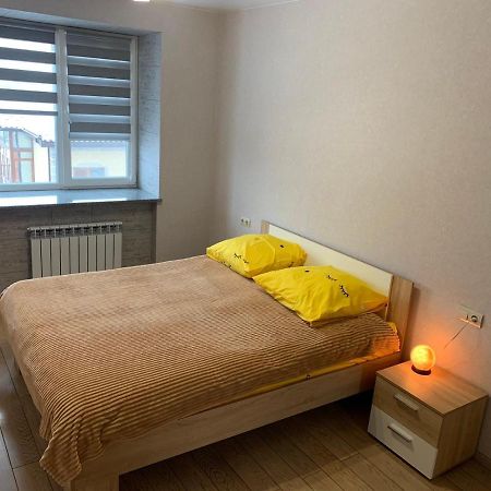 Апартаменты Vip Berdychiv Luaran gambar